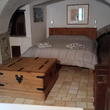 La Casa Di Ele * Apricale